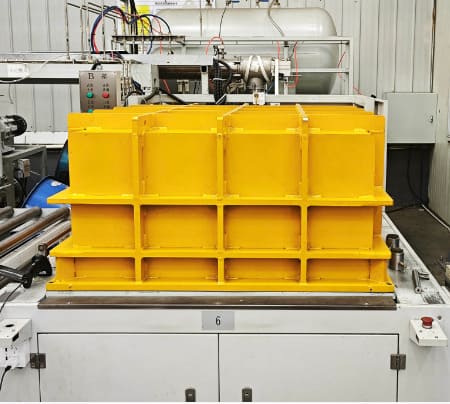 Helium Leaking - Comprehensive pressure and leak testing procedures